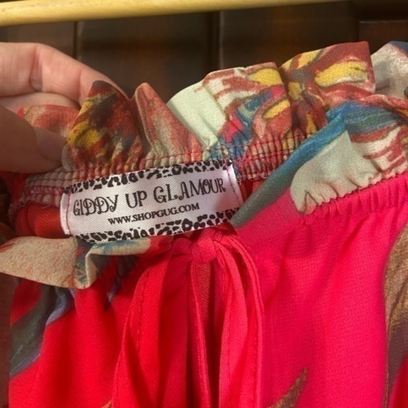 Giddy Up Glamor Pink Floral Flowey Dress. Medium-Long. - Picture 12 of 15